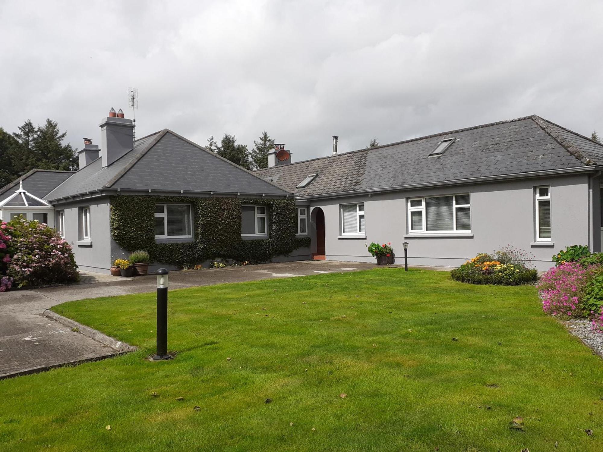 Conways B&B Claremorris Exterior photo